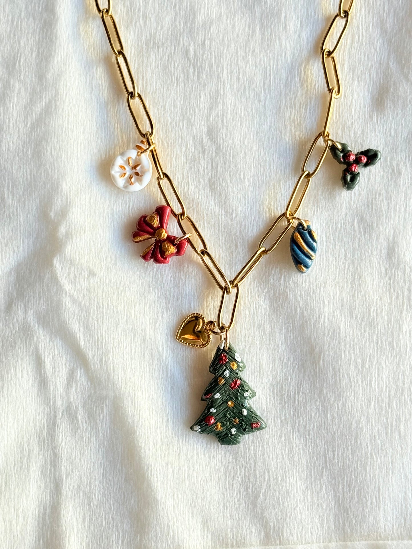 Xmas charms necklace